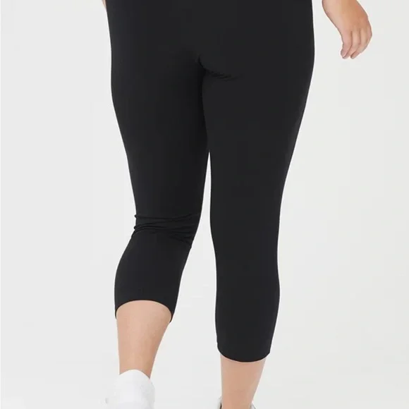 OFFLINE By Aerie OG High Waisted Cropped Legging - Picture 3 of 4